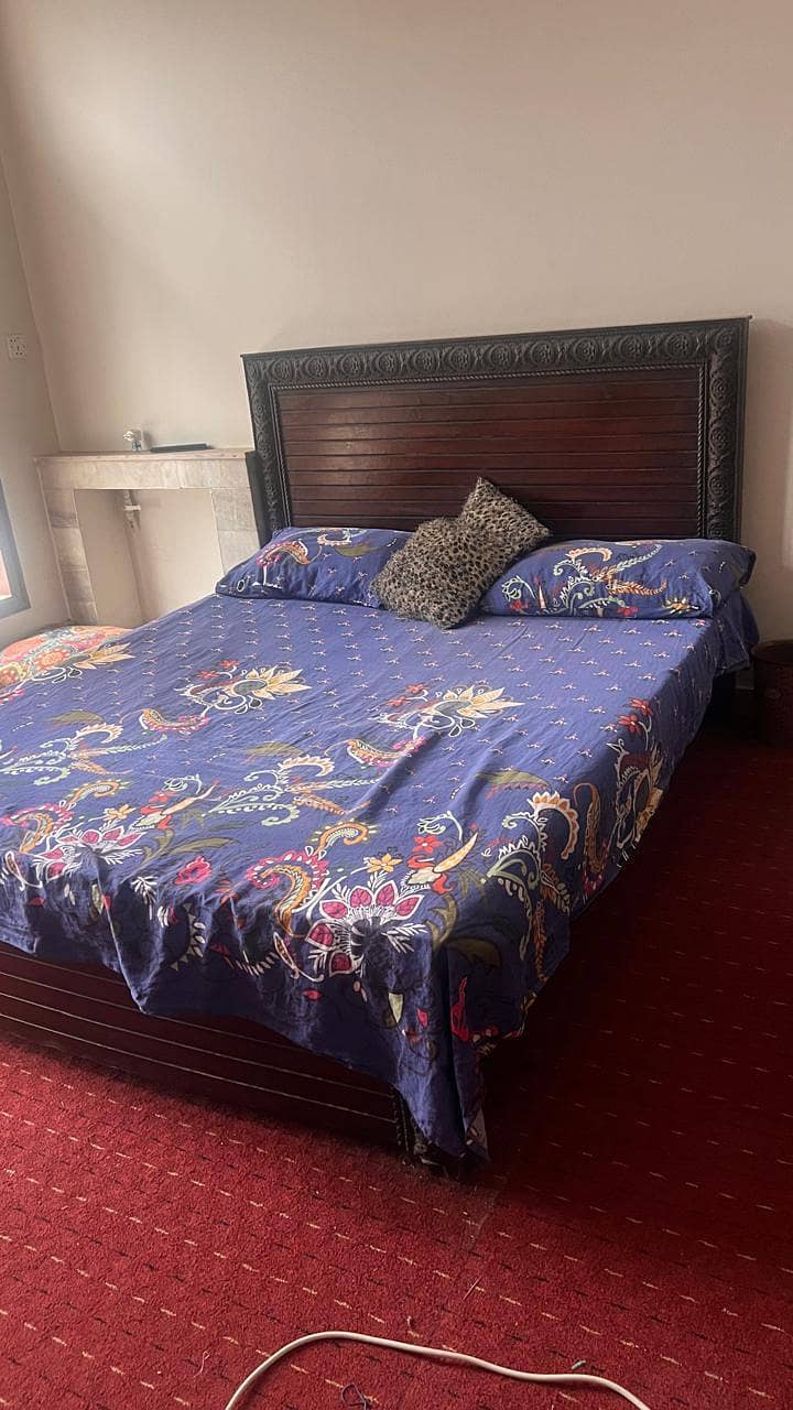 Double Bed Without Mattress 1