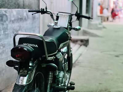 Honda 125 self start