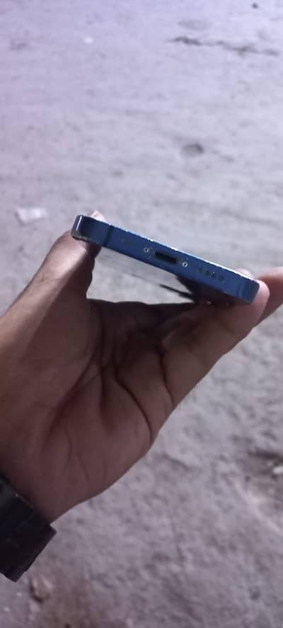 Apple iPhone 12 mini