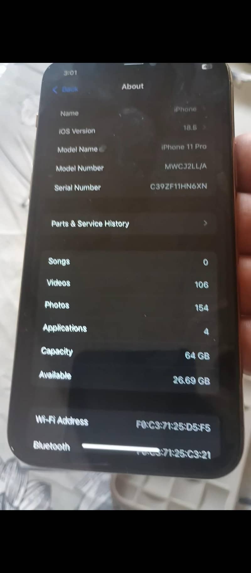 Apple iPhone 11 Pro 4