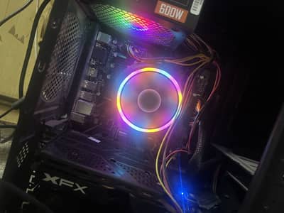 Ryzon 2600 RX590  24inc LCD