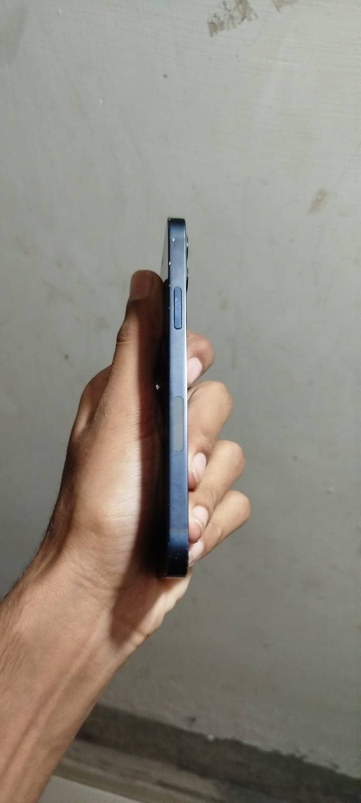 Apple iPhone 12 2