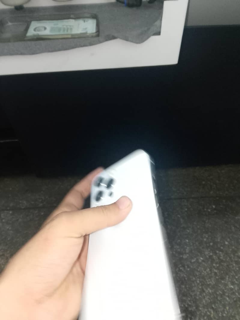 Apple iPhone 12 Pro Max 2