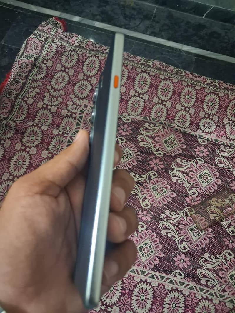 Tecno CAMON 40 3