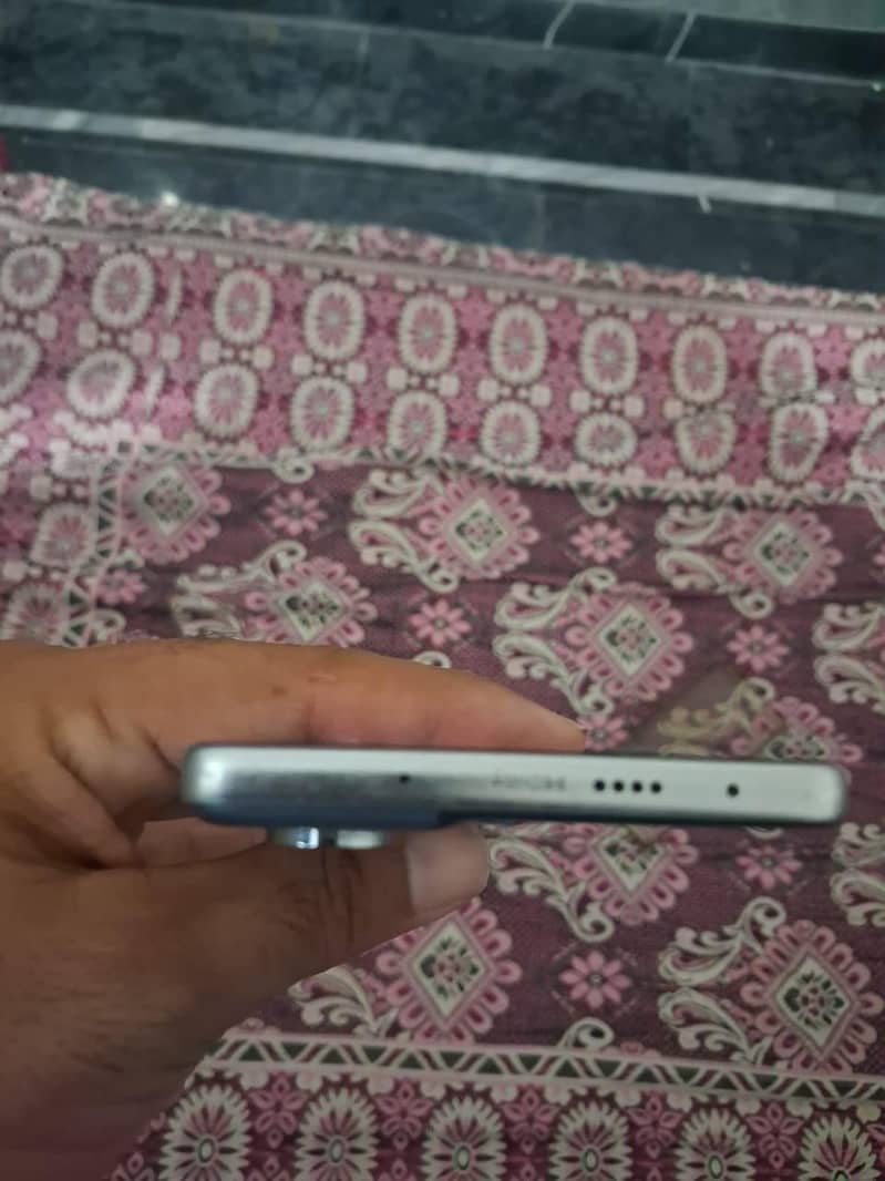 Tecno CAMON 40 5