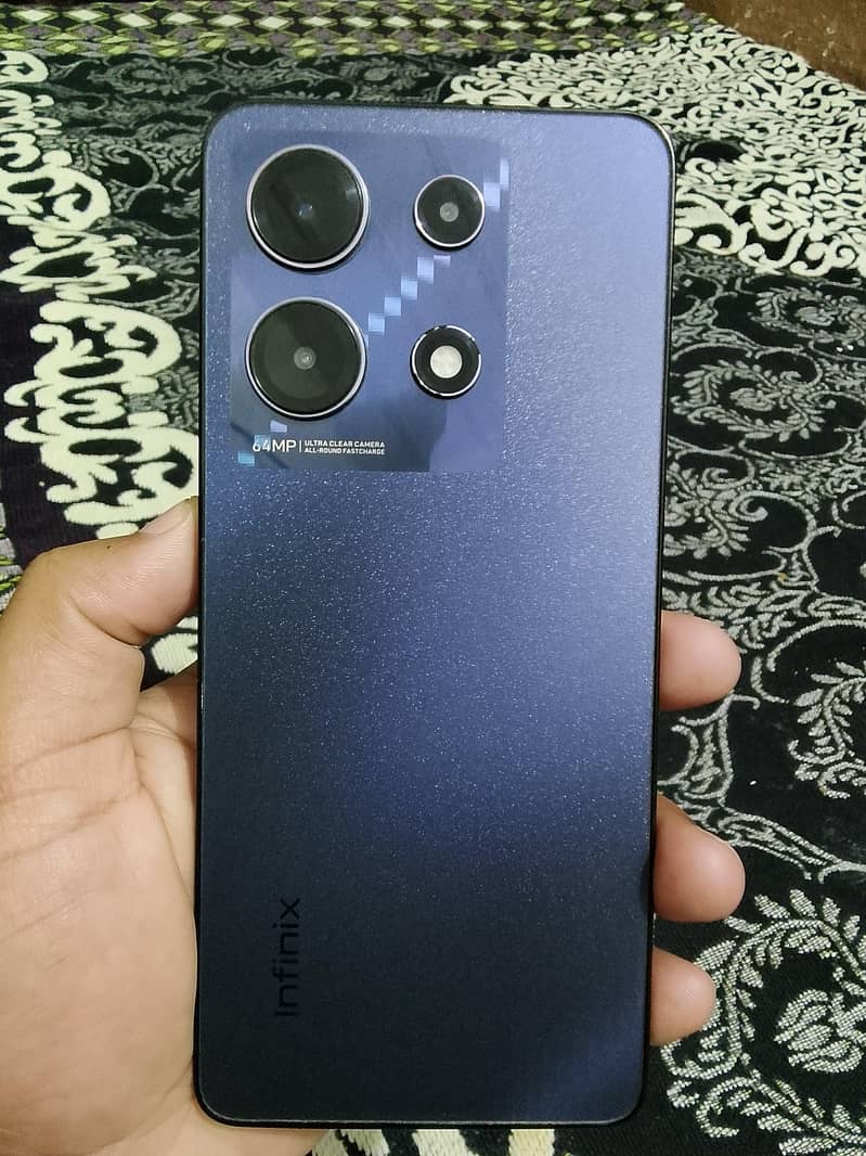 Infinix Note 30 1