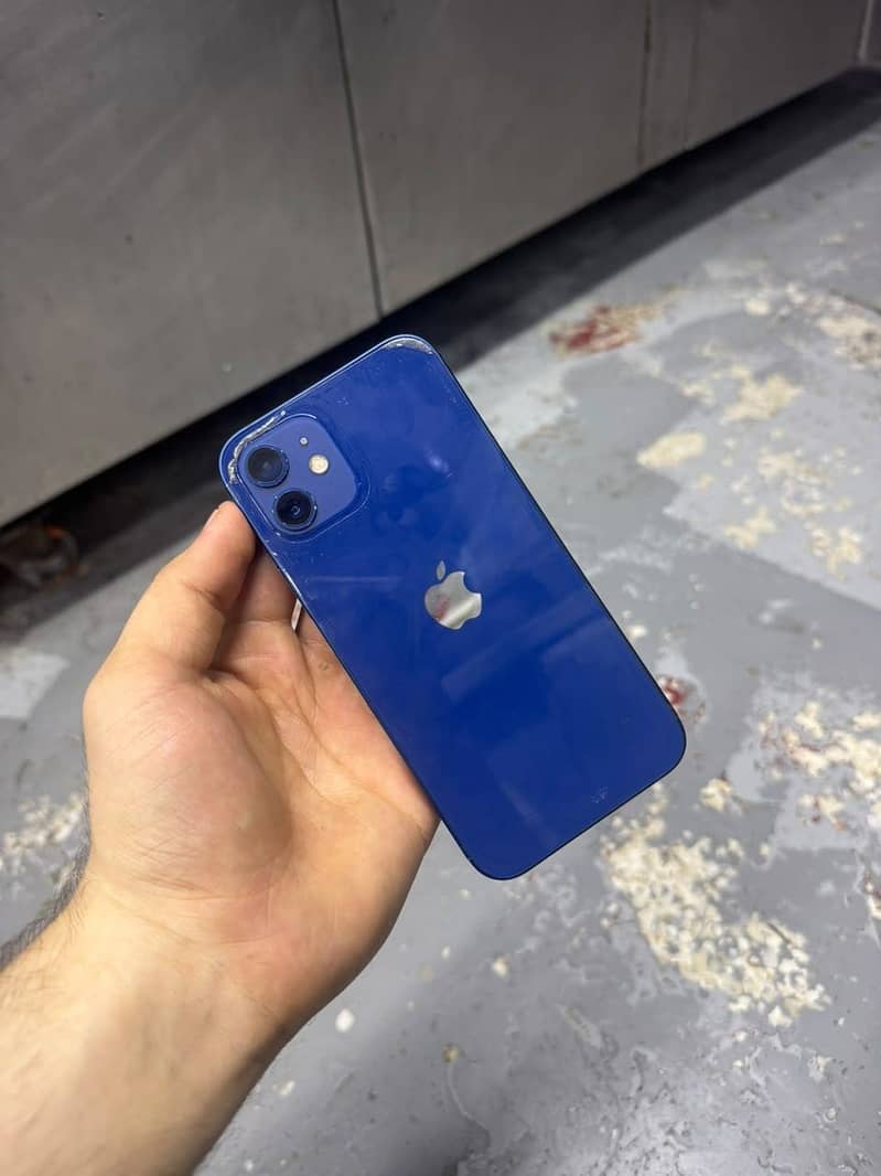 Apple iPhone 12 5