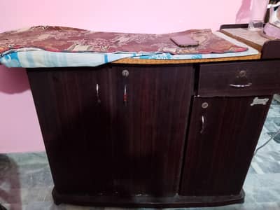 Urgent sale Iron stand