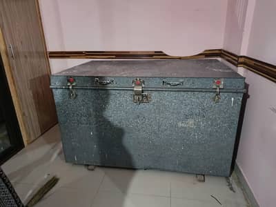 trunk (petti)