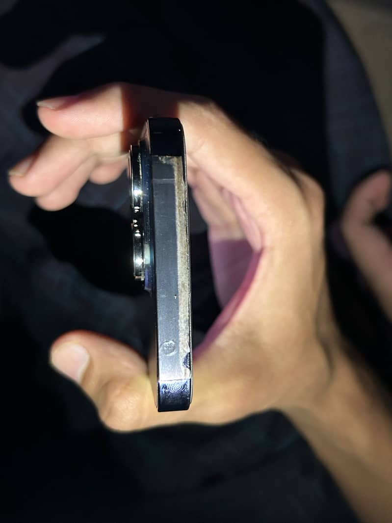 Apple iPhone 14 Pro 4