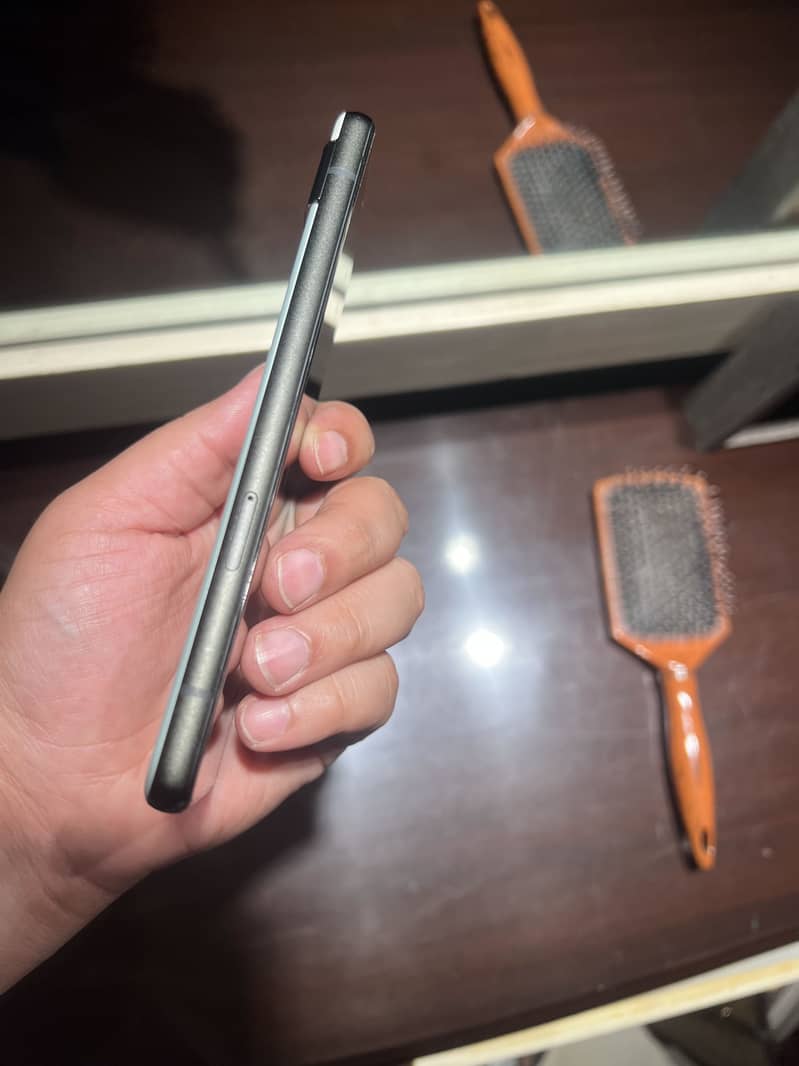 Google Pixel 6a 1
