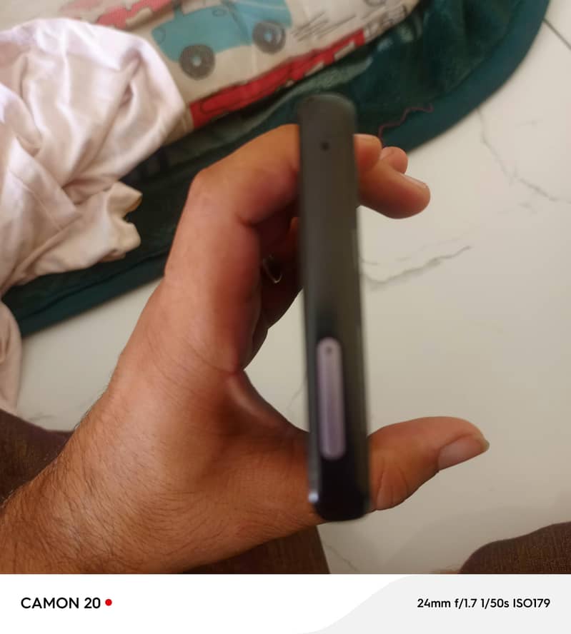 Samsung Mobile Note 9 5