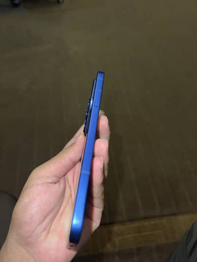 Infinix note 60 pro only  12 hours ago use brand new mobile