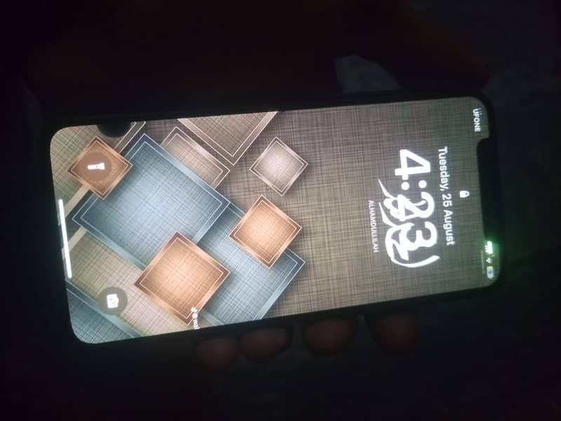 Apple iPhone X 9