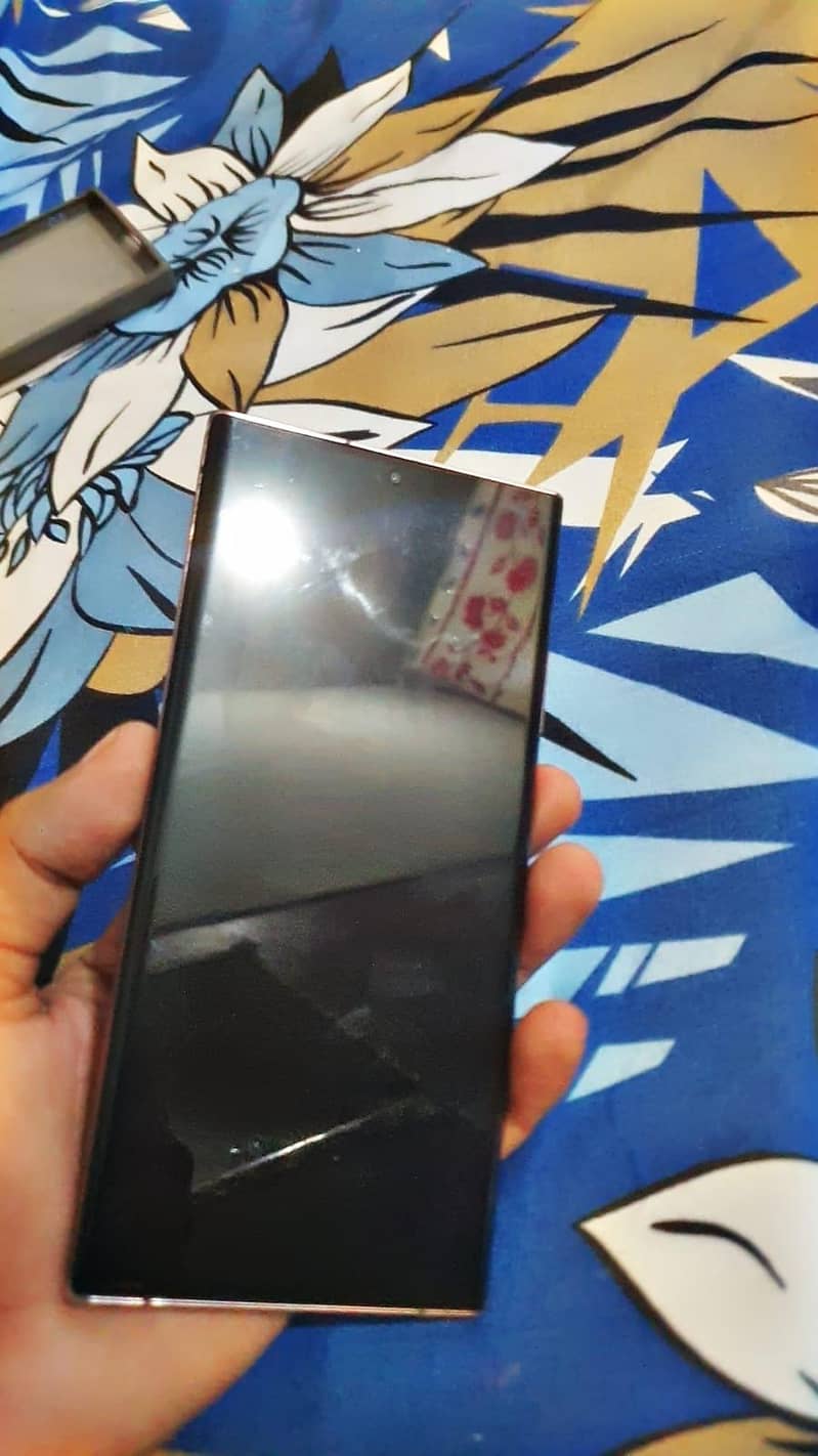 Mobile 3