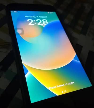 Apple iPhone 8