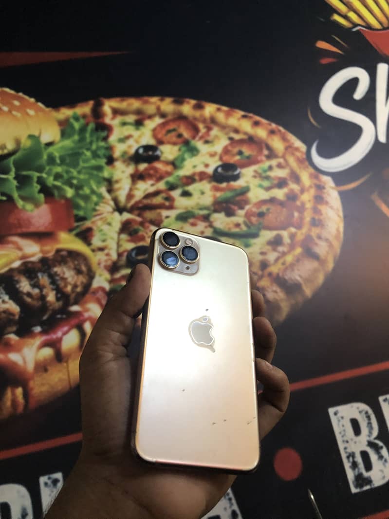 Apple iPhone 11 Pro 5