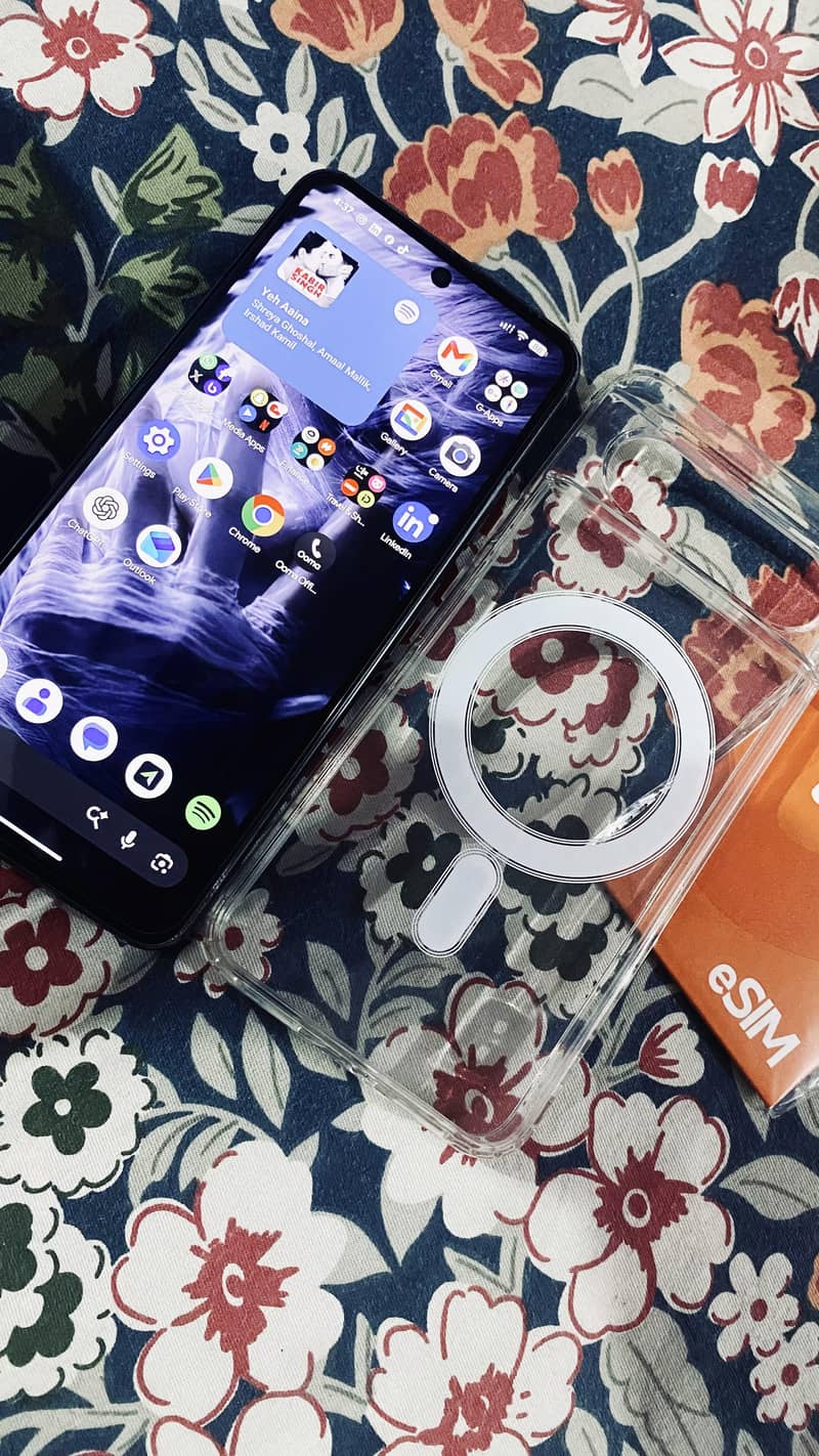 Google Pixel 8 6