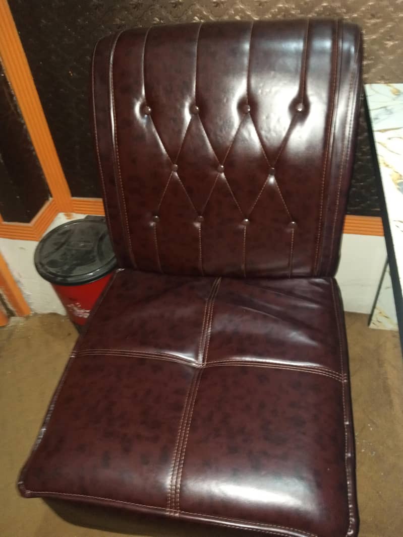 leather sofa 1