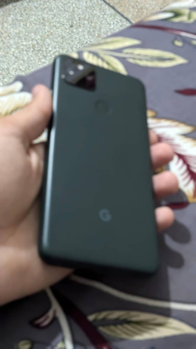 Google Pixel 5a 4