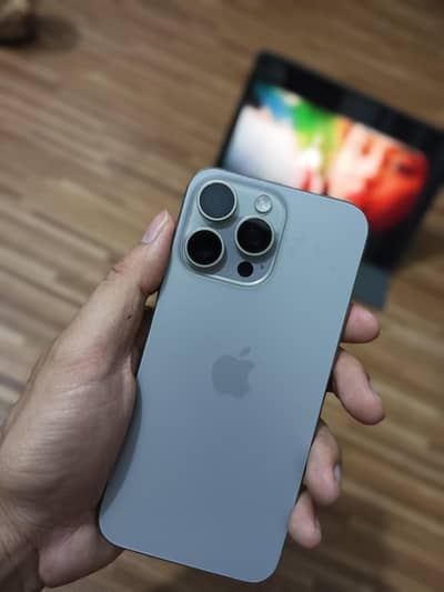 iphone 15 pro max 10/10 256gb non pta jv