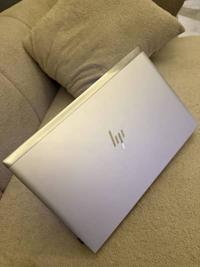 Hp AMD Ryzen 5 Pro 4650U