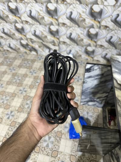 HP 65 Watts orignal charger