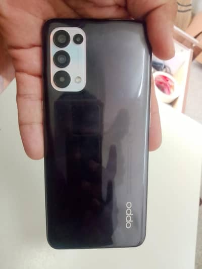 OPPO Reno5