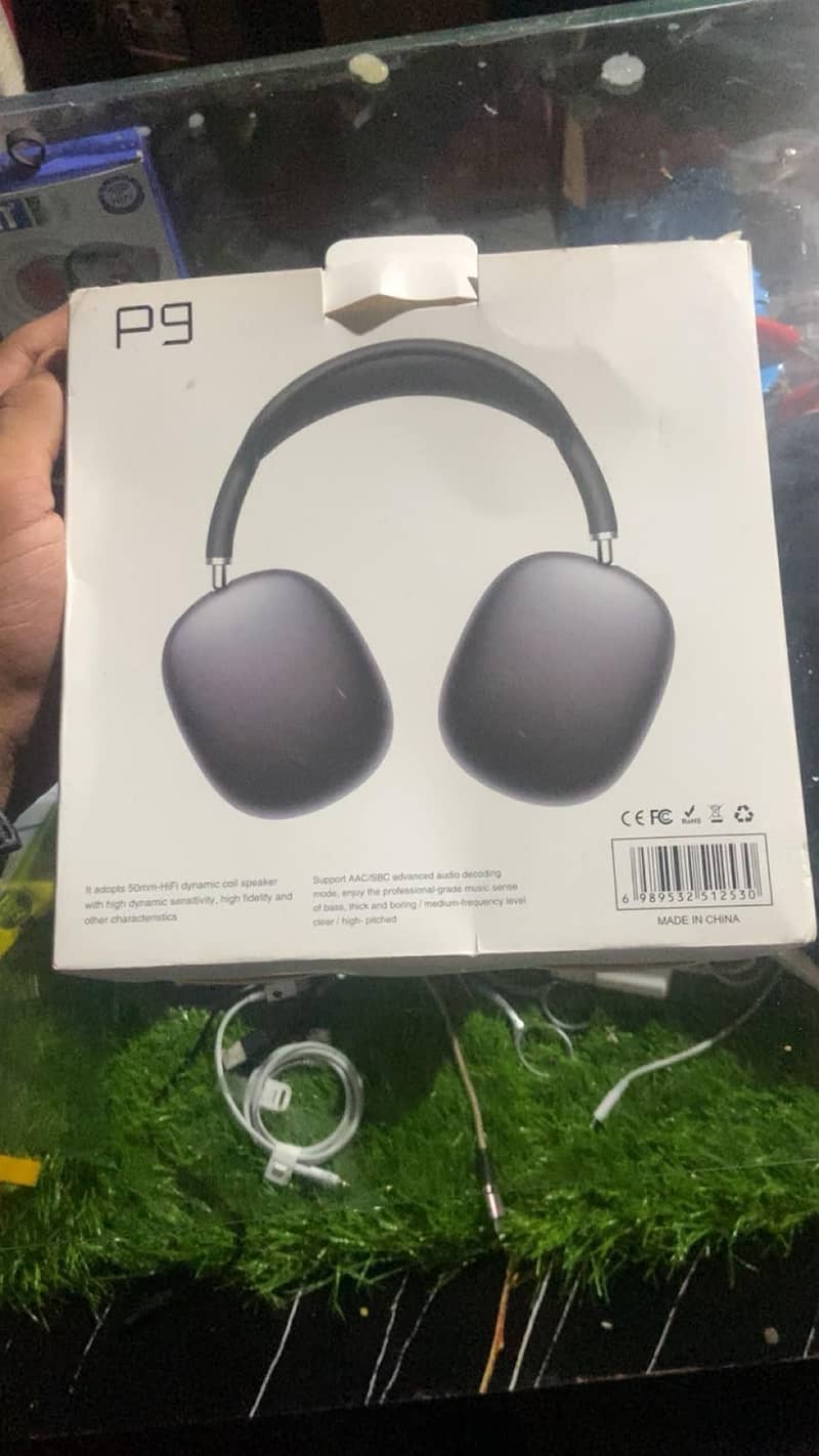 P9 headset 1