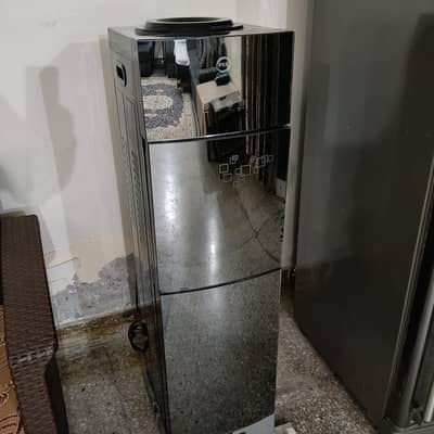 PEL Water Dispenser