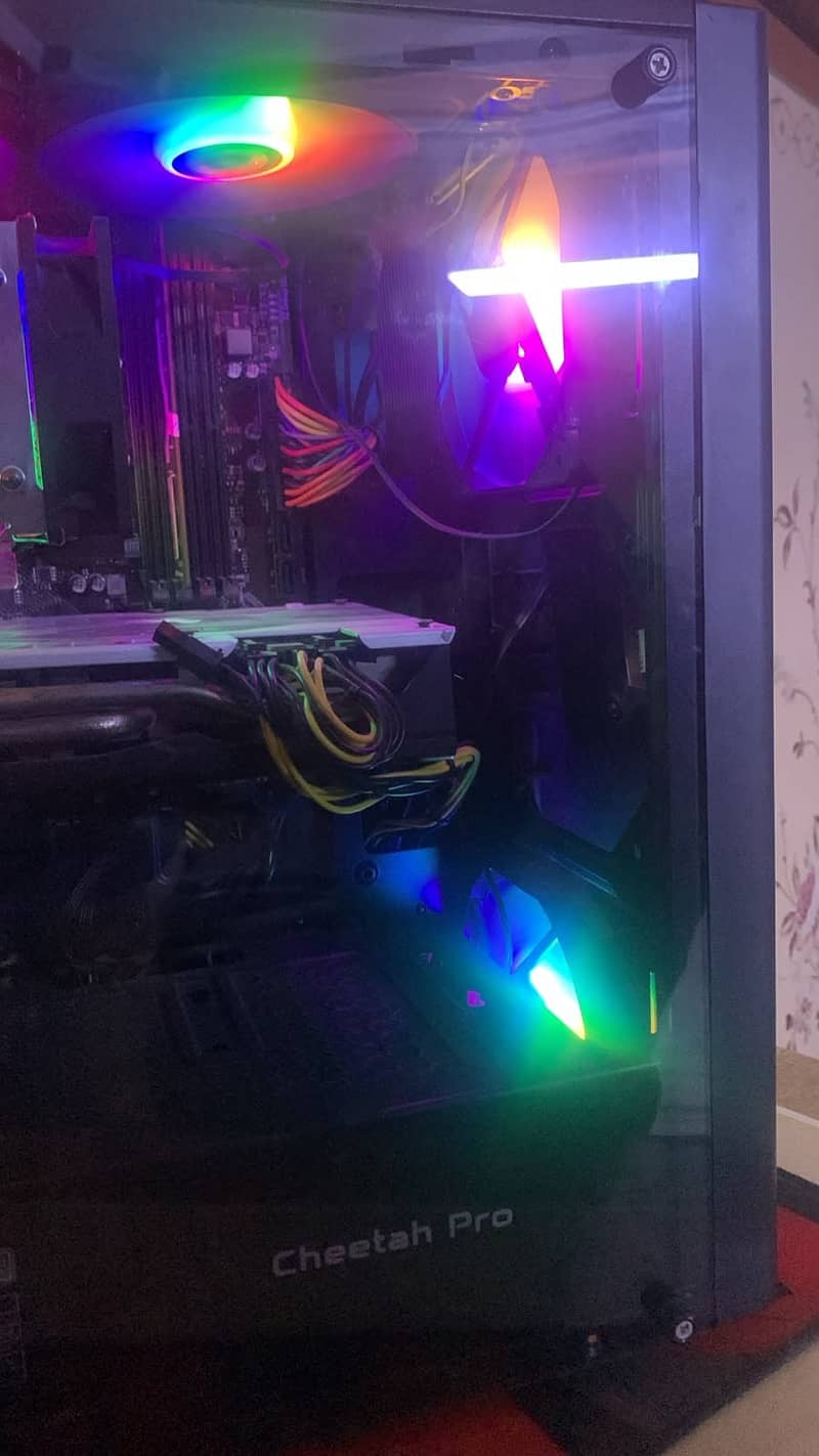 Boost Cheetah Pro Gaming Casing 3
