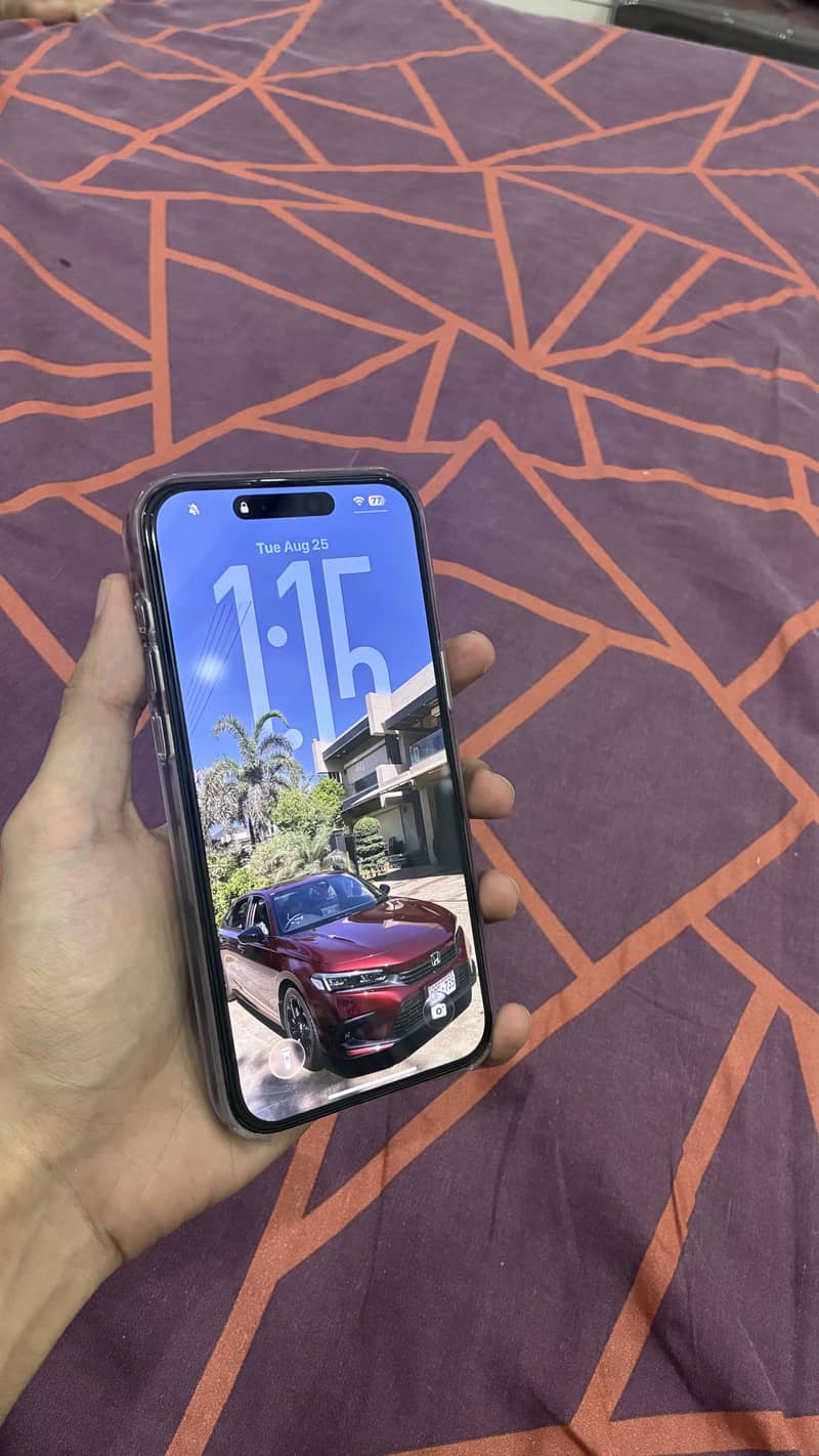 Apple iPhone 15 Pro Max 1