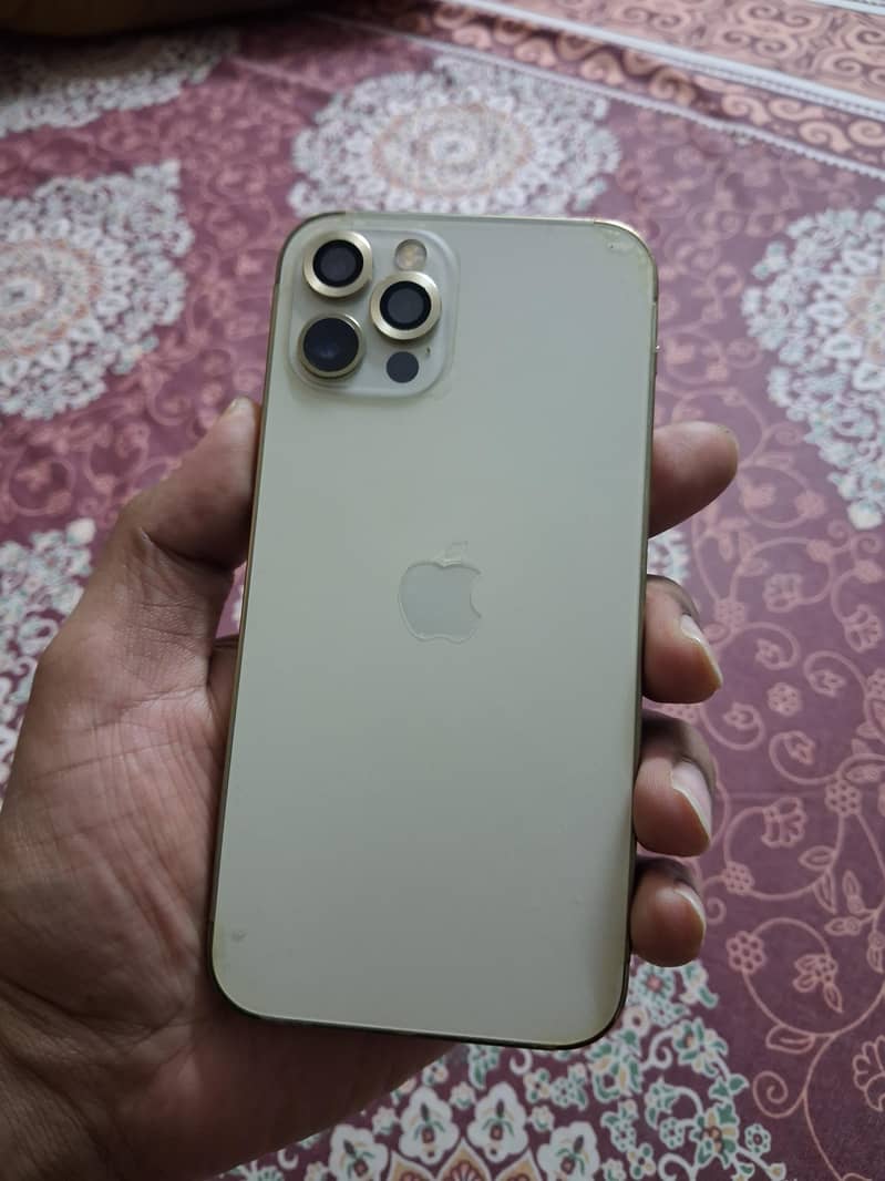 Apple iPhone 12 Pro 3