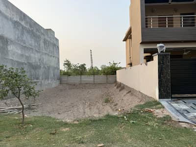 A Prime Location Residential Plot Of 5 Marla In Park View City - Orchard Block