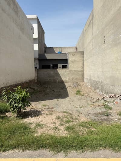 Ideal Prime Location Residential Plot In Lahore Available For Rs. 5500000
