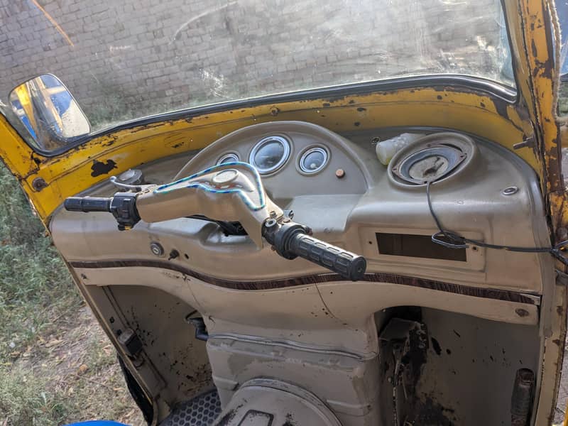 auto rickshaw 4
