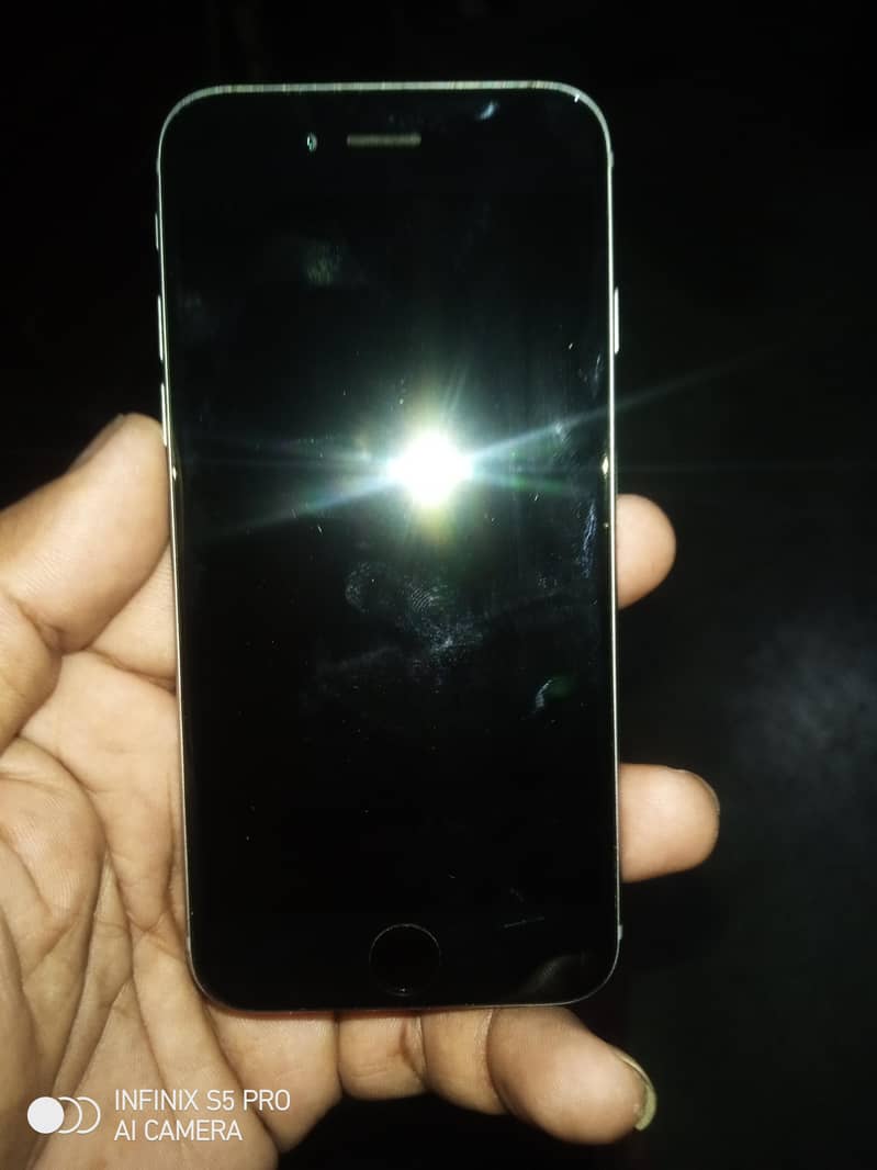 Apple iPhone 6 4