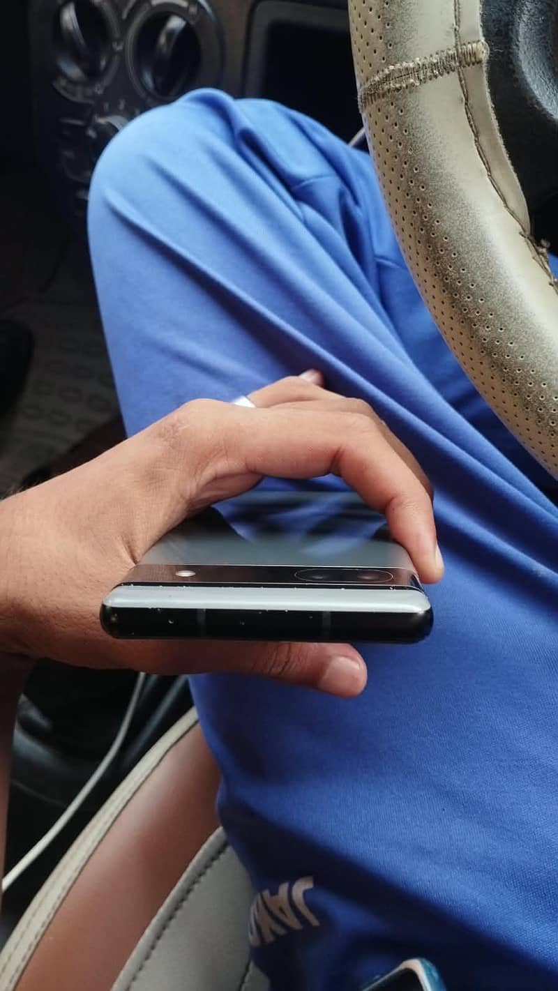 Google Pixel 6a 5