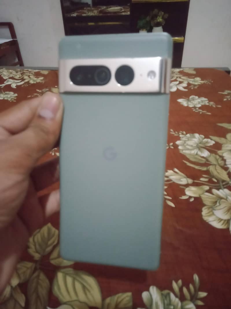 Google Pixel 7 Pro 0