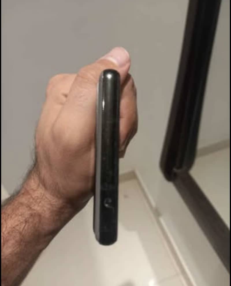 Google Pixel 6a 4
