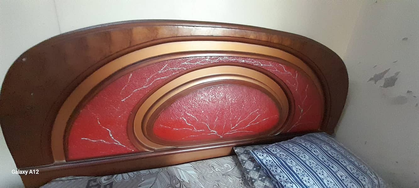 BED ROOM SET 1
