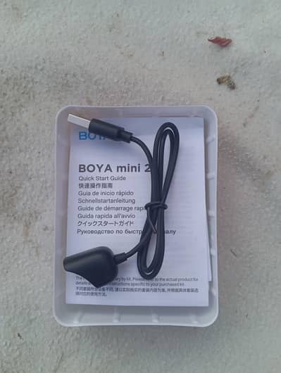 Boya Mini 2-07 Wireless iPhone Cable (Lightning) Box Opened