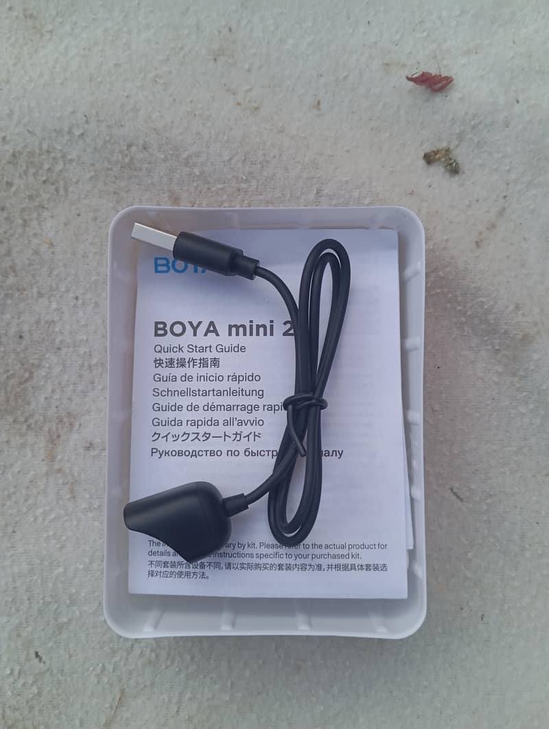 Boya Mini 2-07 Wireless iPhone Cable (Lightning) Box Opened 0