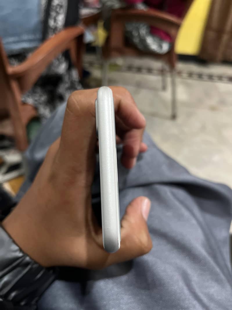 Apple iPhone 8 Plus 7