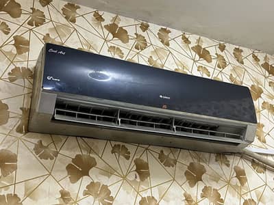 Gree 2 Ton Inverter AC – Original & Excellent Condition