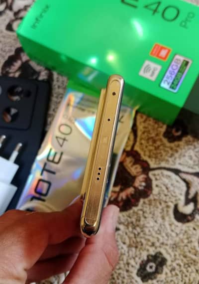 Infinix Note 40 Pro