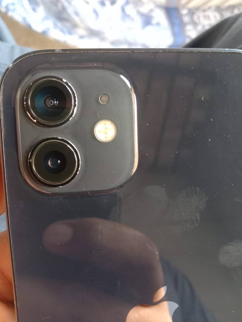 Apple iPhone 12 0