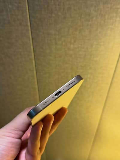 iPhone 16pro pro max 03*0*9"2*2*7*2*1*3*9