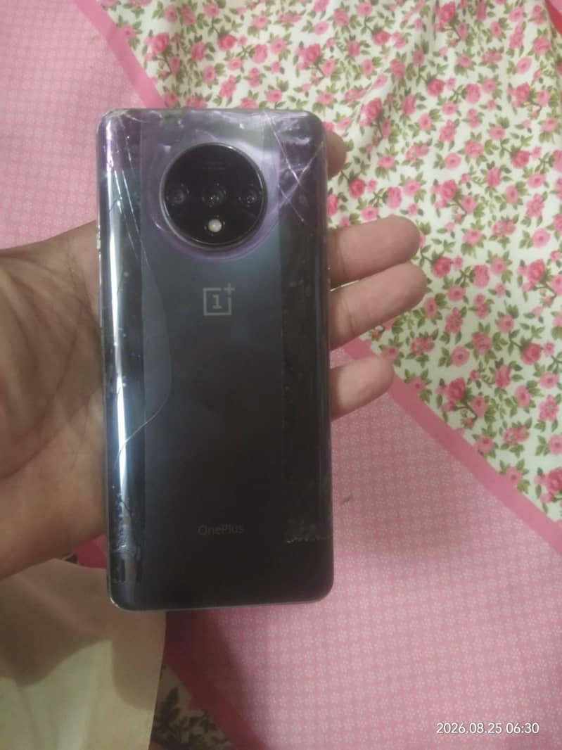 One Plus 7t 1