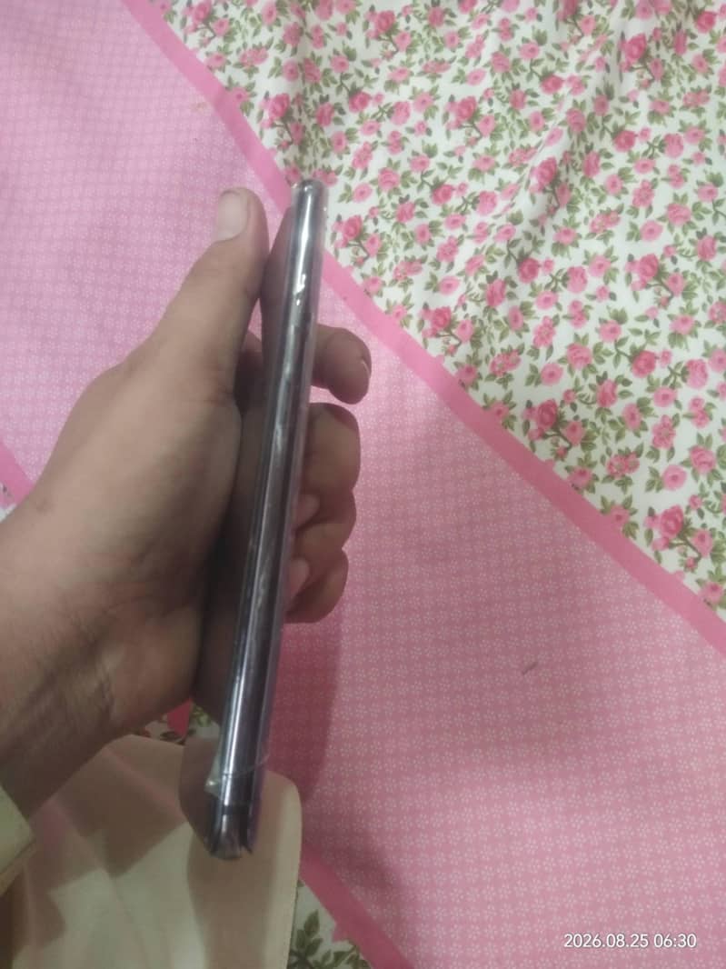 One Plus 7t 5